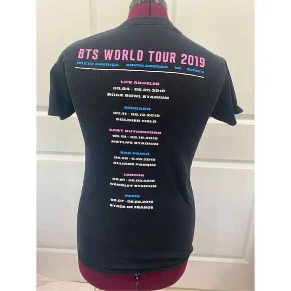 BTS 2019 World Tour Tee Size Small - Picture 4 of 6